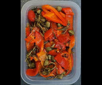 KÖZLENMİŞ BİBER SALATA